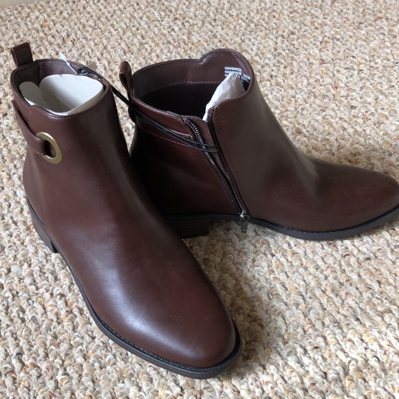 NWT Ann Taylor factory booties - Picture 5 of 7